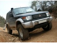 SNORKEL MITSUBISHI MONTERO V20